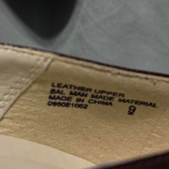 Mossimo Women's Size 9 Burgundy high heels shoes New 2000's Y2k footwear - Picture 8 of 8